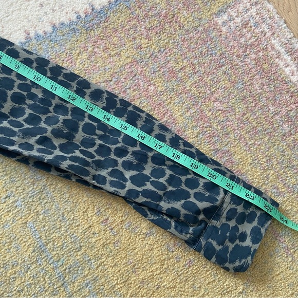 Banana Republic Leopard Print Dillon Shirt - Picture 11 of 11